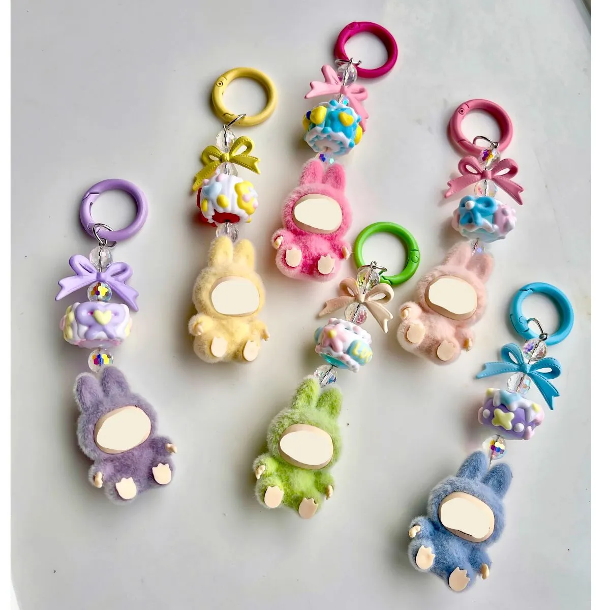 Cute Mini Flocked Sitting Labu Beaded Keychain – Couple Car Keychain & Phone Lanyard, Bag Charm Pendant for Purse & Backpack